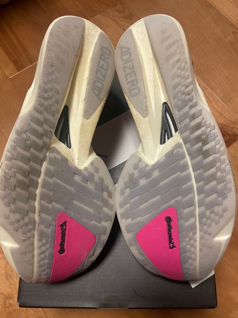 アディダス ADIZERO TAKUMI SEN 11 26.0 極上中古品