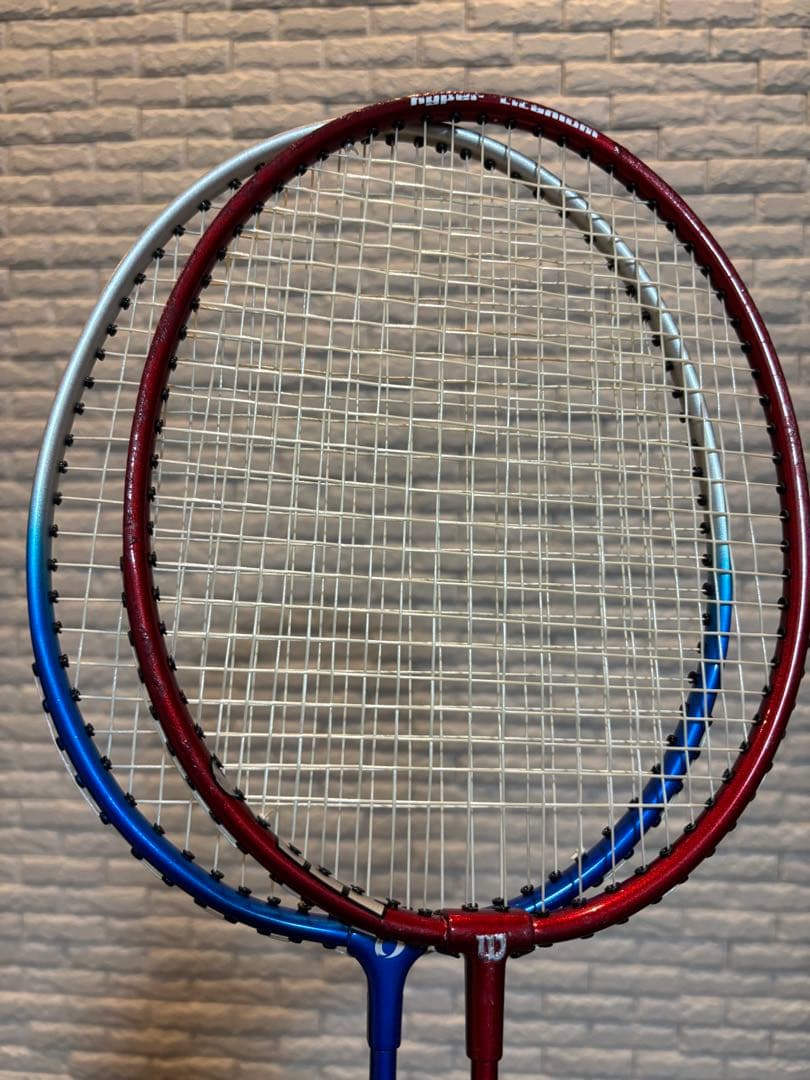 【◎送料無料】 Wilson 他　バドミントンラケット2本セット