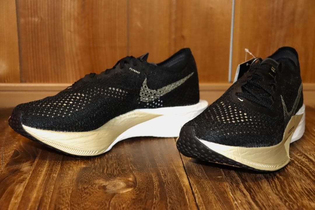 新品　NIKE ZoomX Vaporfly Next% 3 (25cm　　併