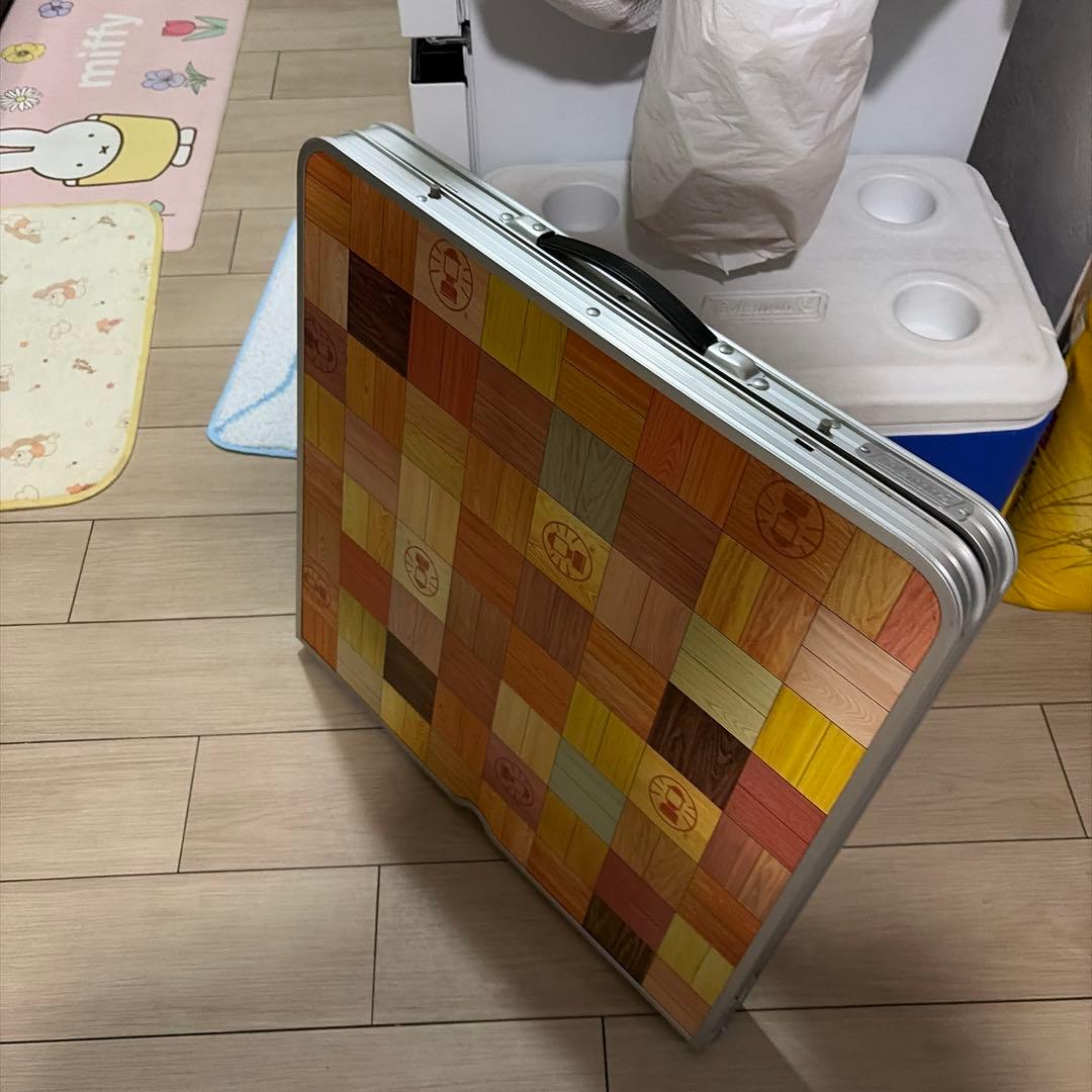 カラフル木目調折りたたみテーブル