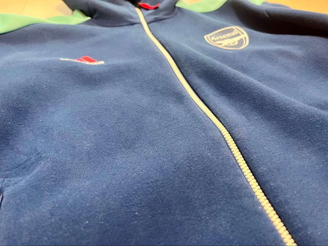 アーセナル adidas フード付きジャージ　アンセムジャケット