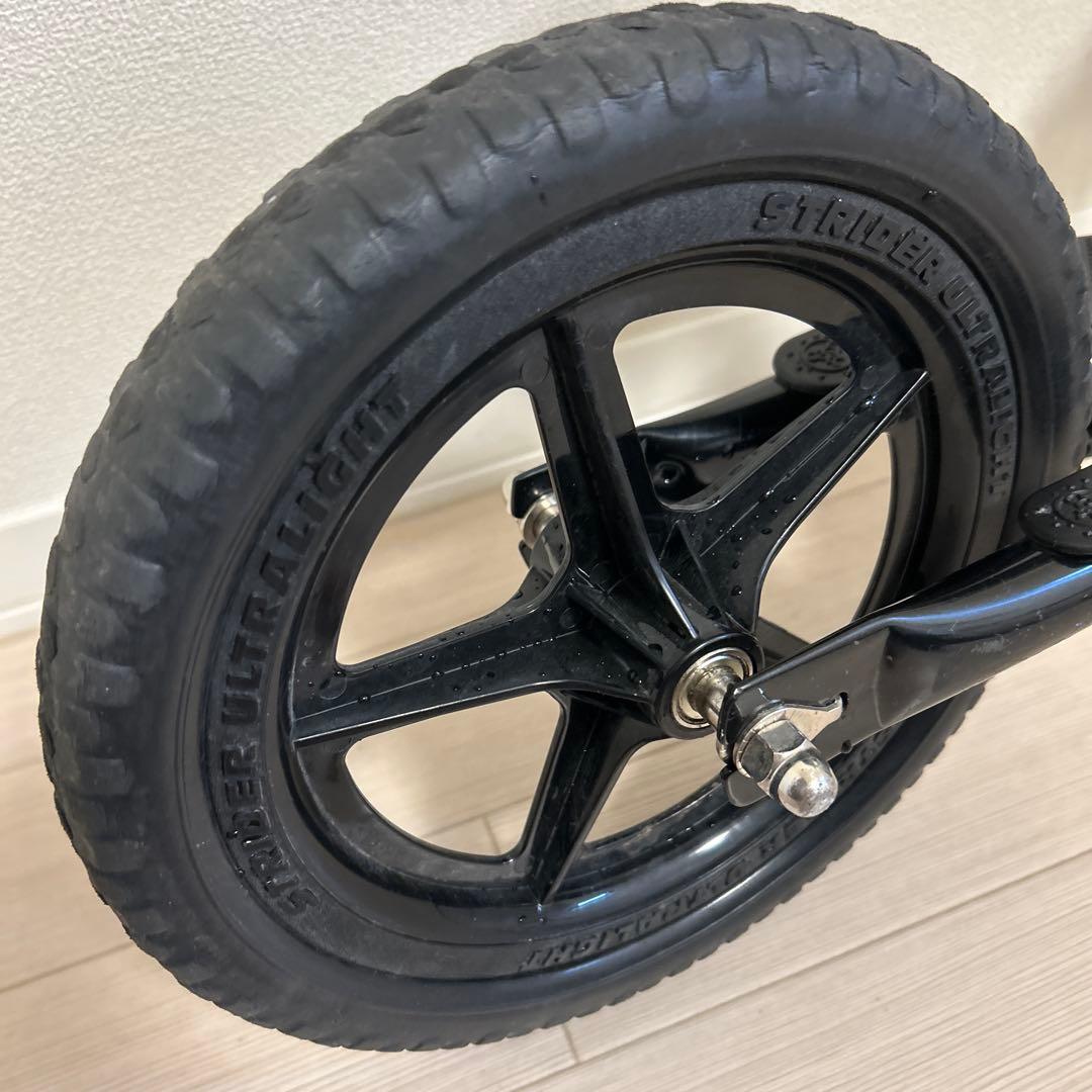 正規品 ストライダー バランスバイク 黒