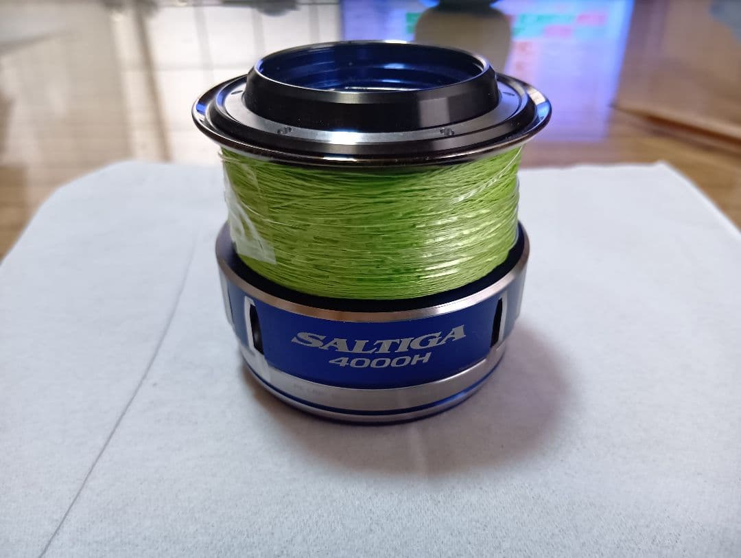 15ソルティガ 4000H スピニングリール