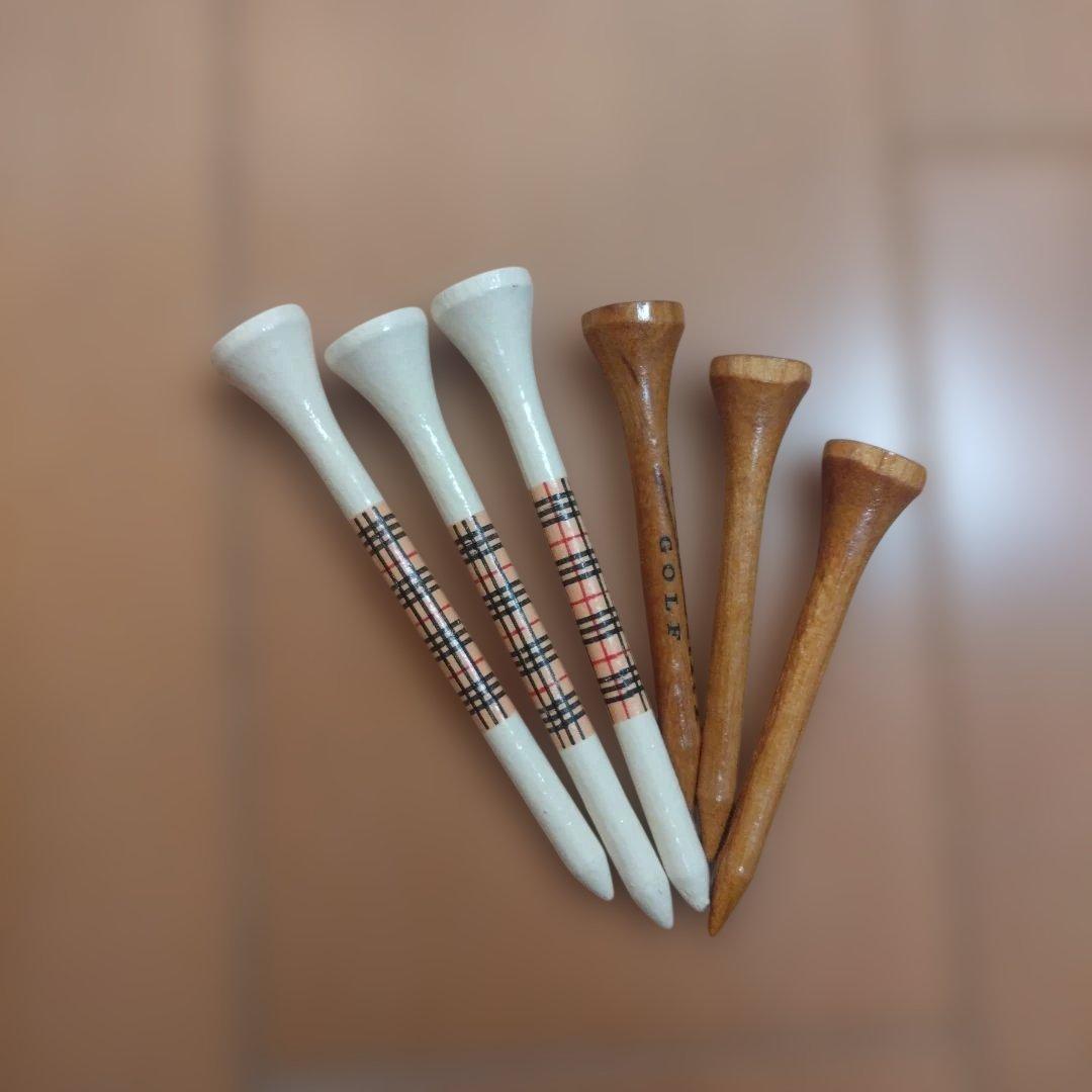 新品未使用　BURBERRY ゴルフポーチ レッド ティー付き