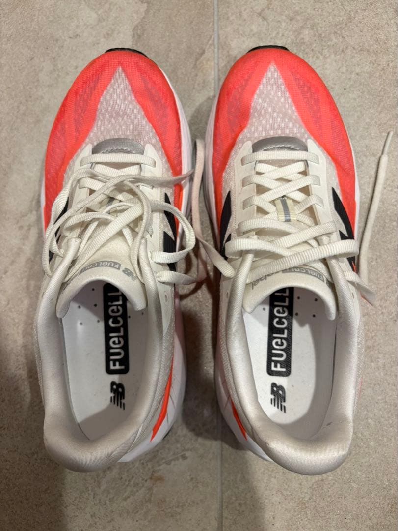 スパイク・シューズ New Balance FuelCell Rebel v5 25.5cm