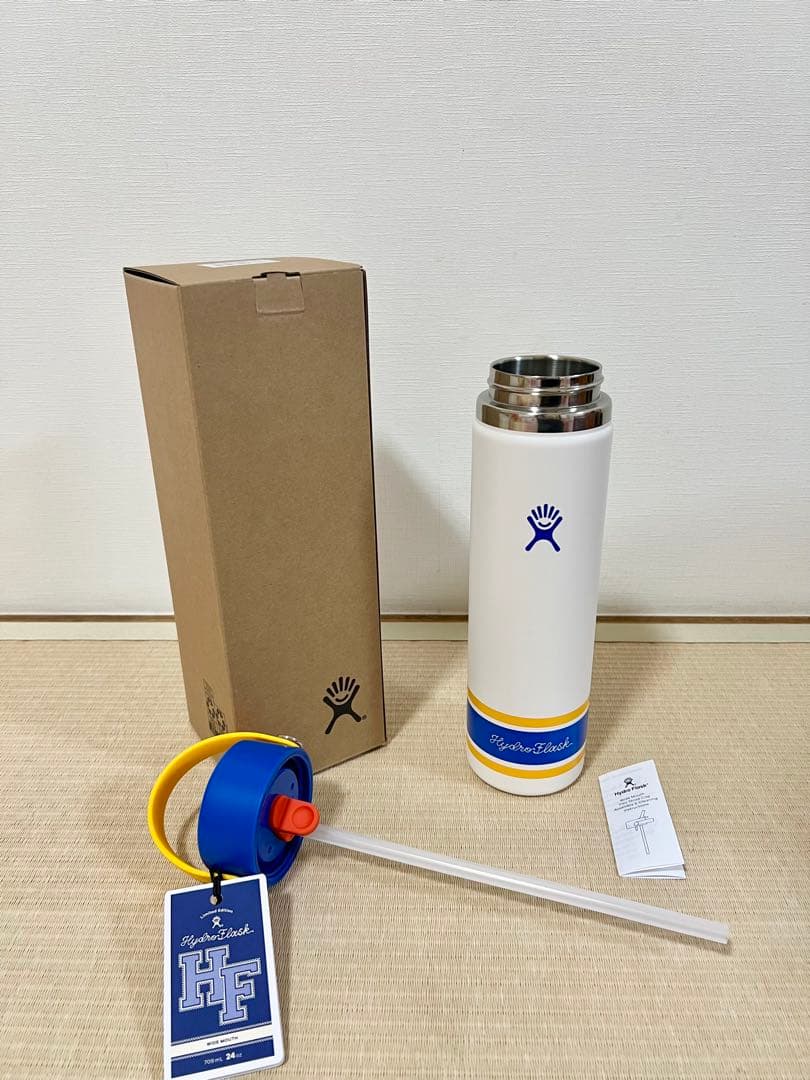 ハイドロフラスク 限定 24oz Campus Ivoryストロー付水筒