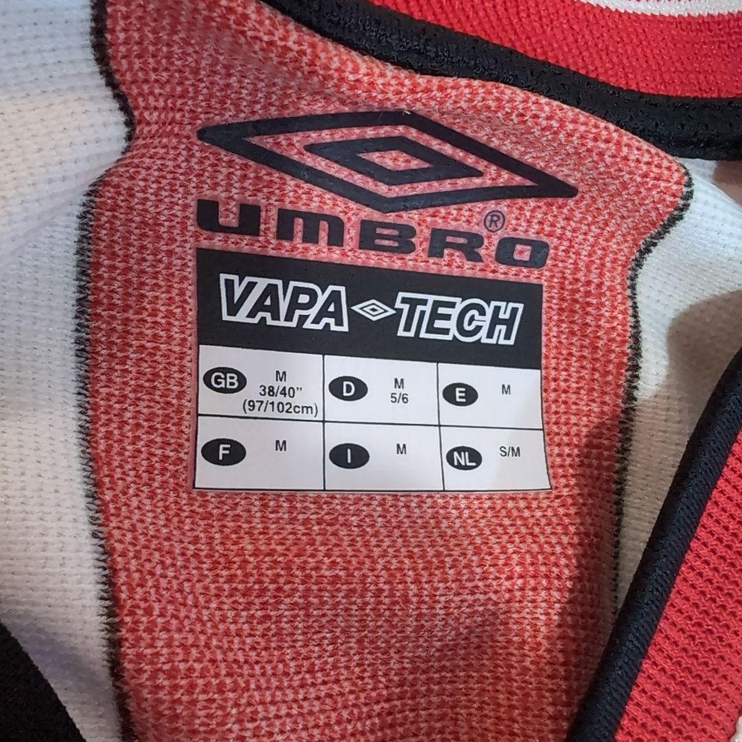 オリンピアコス ユニフォーム サッカー シャツ umbro