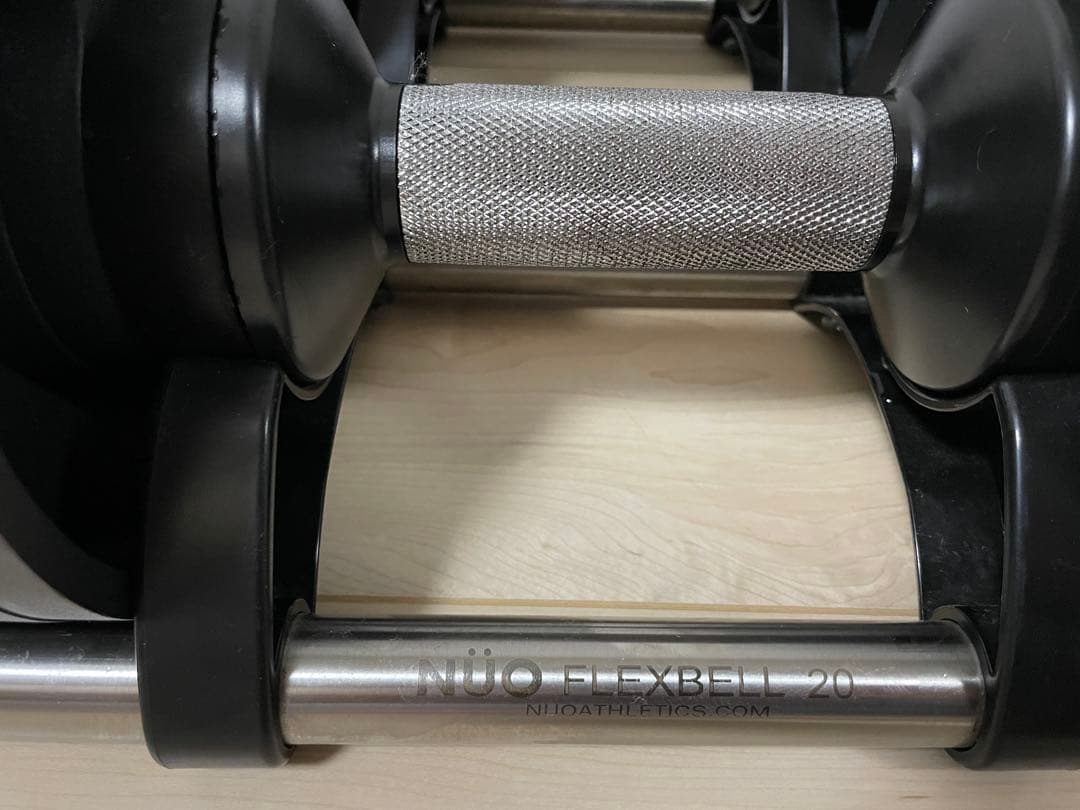 2X 20kg NUO FLEXBELL 20 変式ダンベル セット②