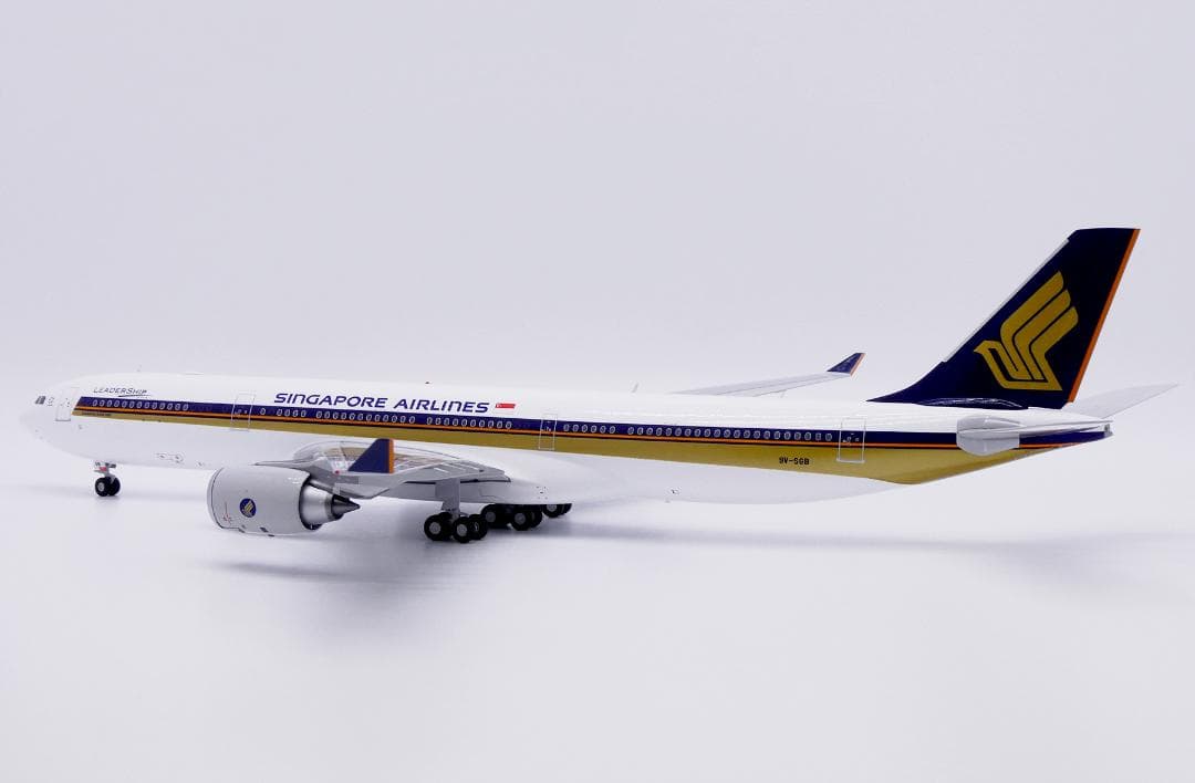 シンガポール航空 A340-500 9V-SGB 1/200