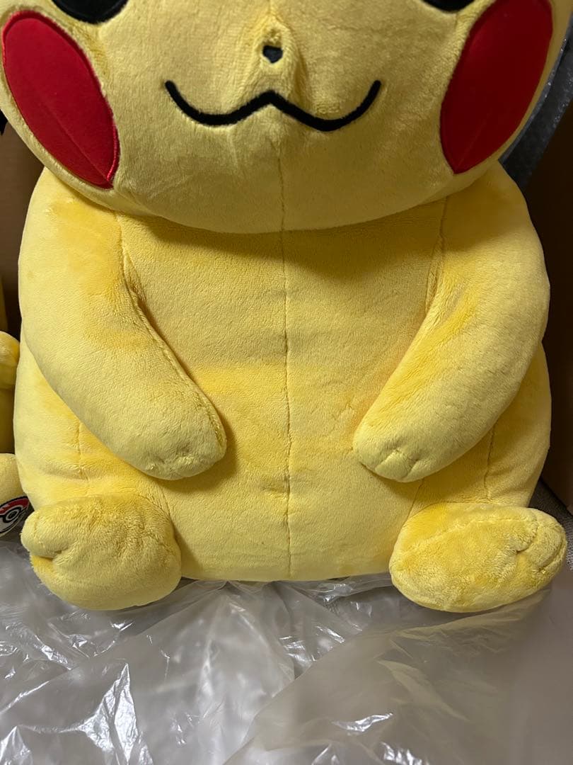 ポケモンセンター28インチピカチュウぬいぐるみ
