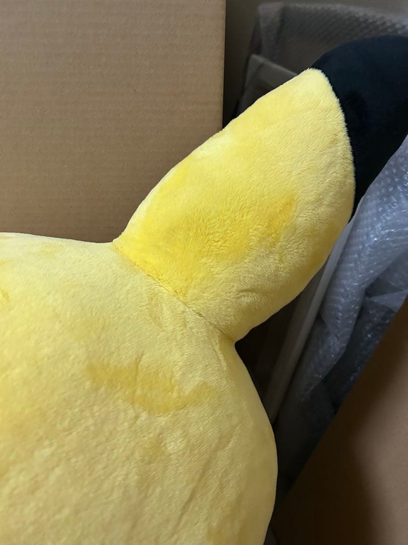 ポケモンセンター28インチピカチュウぬいぐるみ