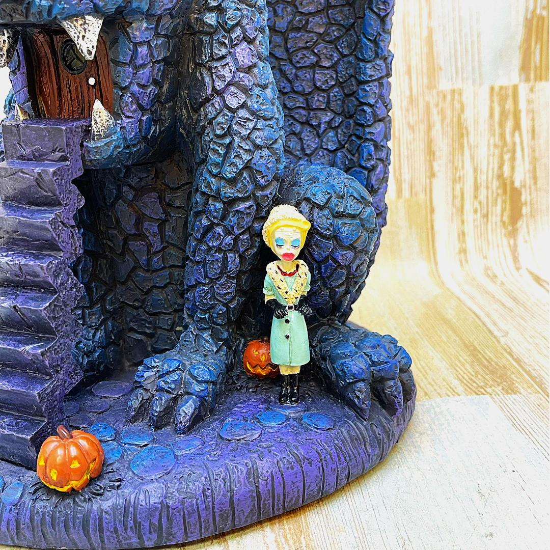 ナイトメア ビフォア クリスマス ハロウィンヴィレッジ ガーゴイルハウス