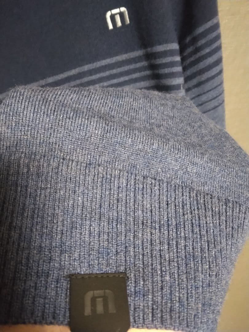 美品　トラヴィスマシュー　セーター　Mサイズ