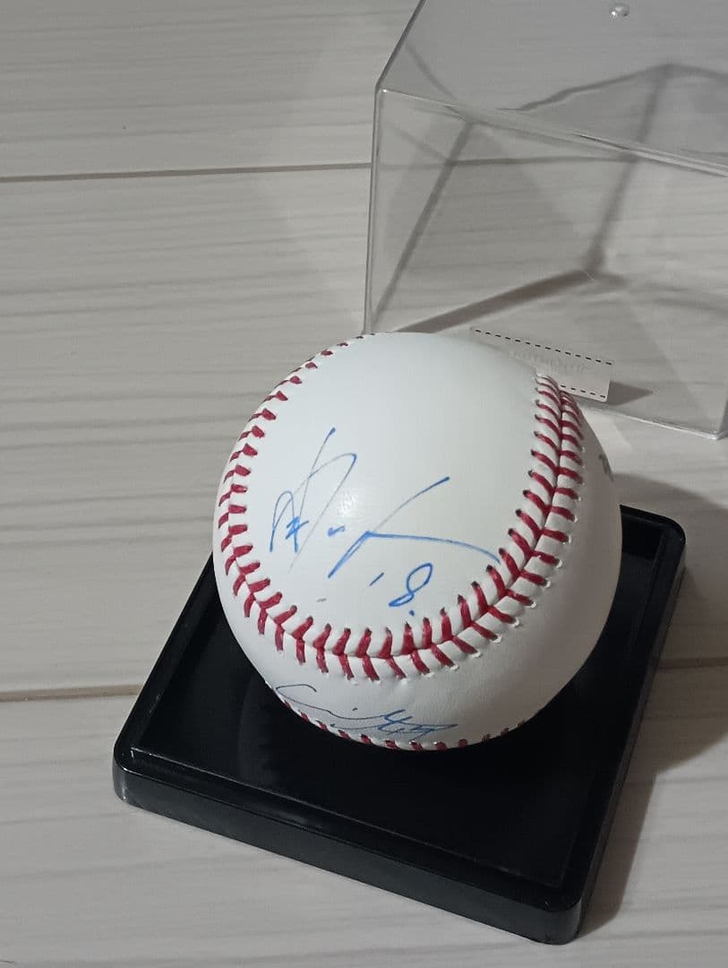 MLB公式球　山本由伸 大谷翔平　直筆サインボール　ダブルサイン　ケース付き