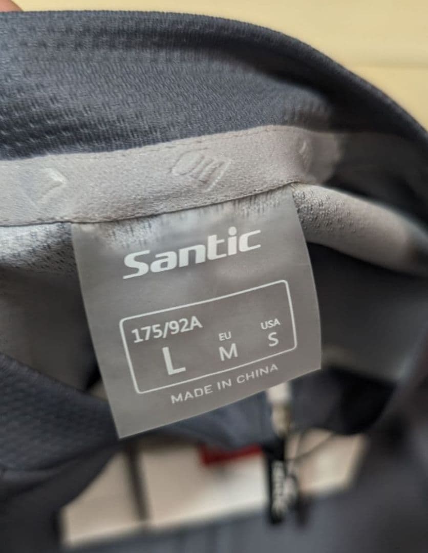新品　Santic サンティック　サイクルジャージ　セットアップ　Lサイズ