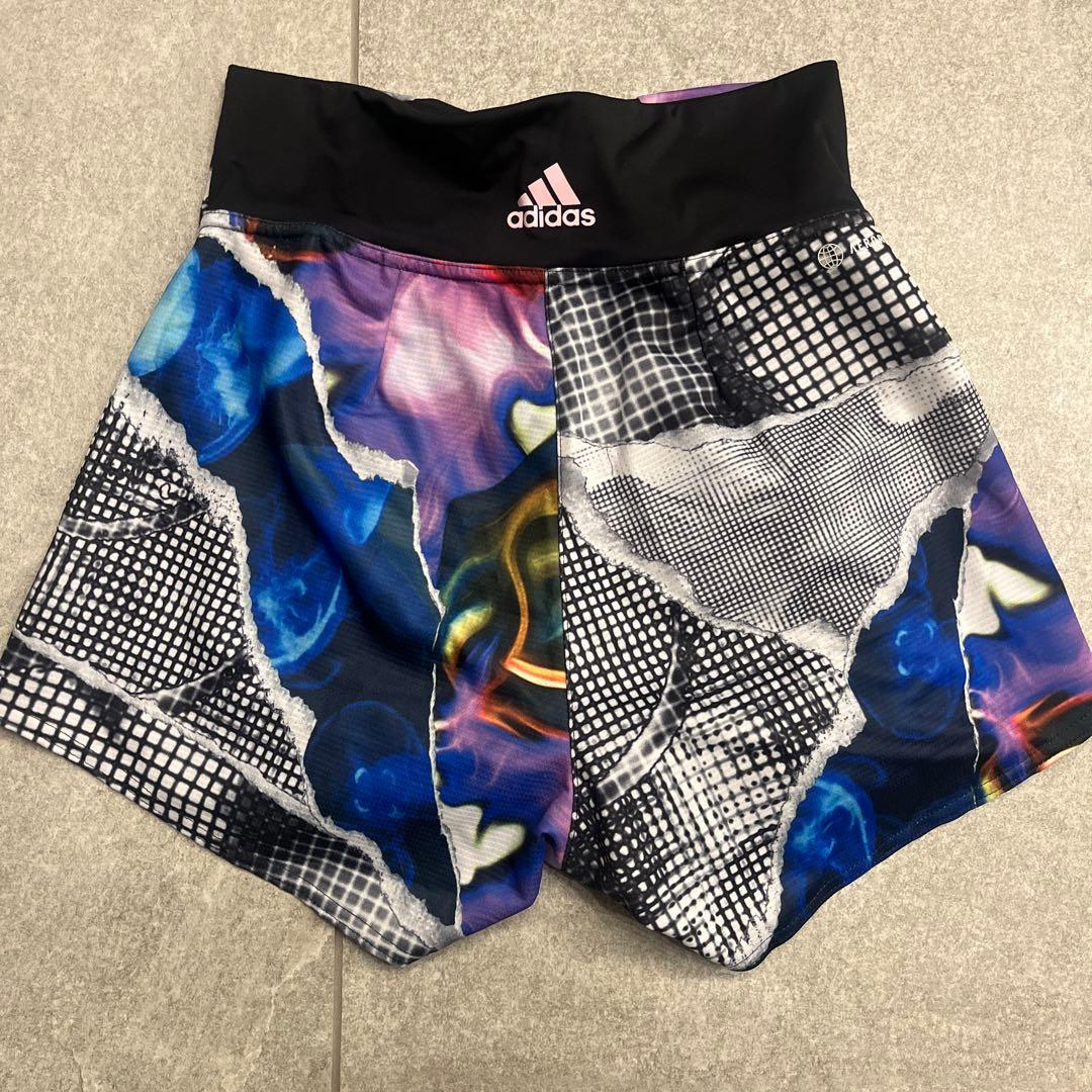 adidas テニスウェア セットアップ