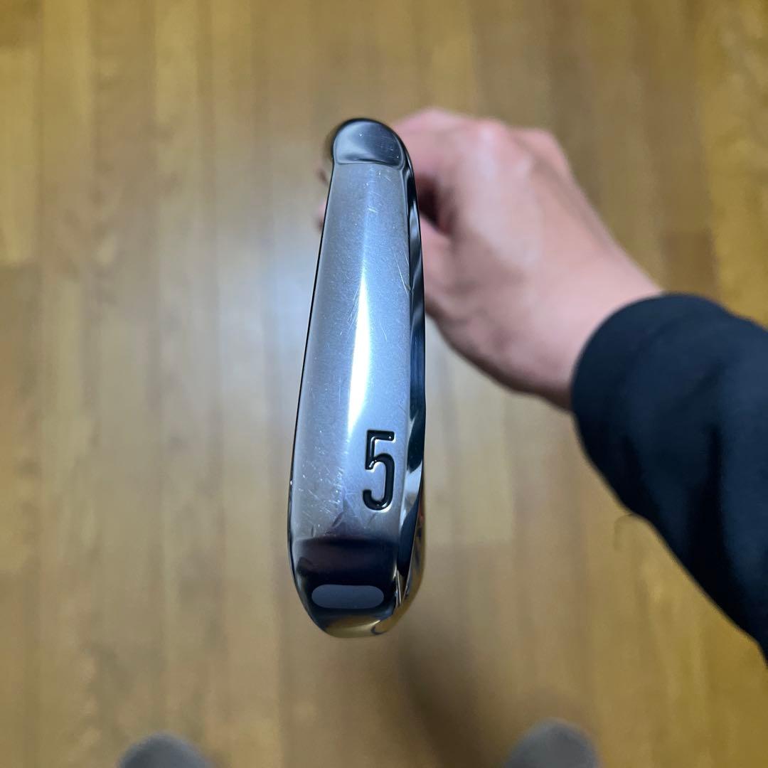 スリクソン　ZX7 5番アイアン　ラウネ