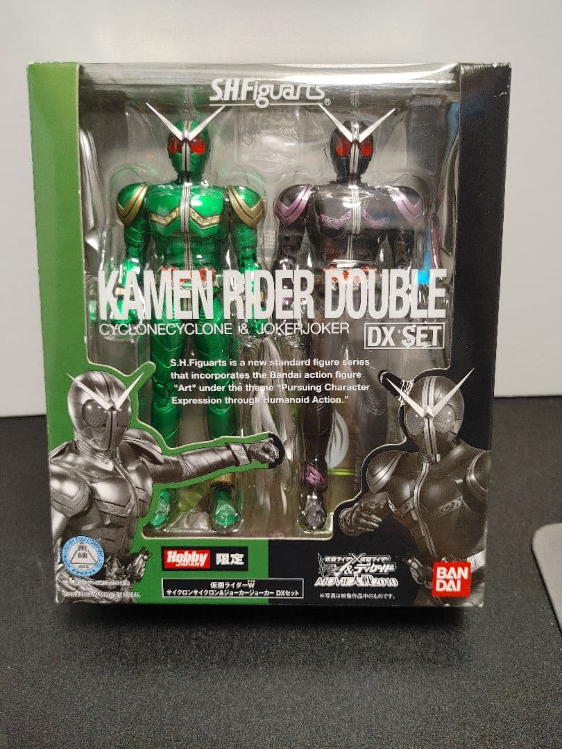 ＳＨフィギュアーツ　仮面ライダーW　サイクロンサイクロン&ジョーカージョーカー