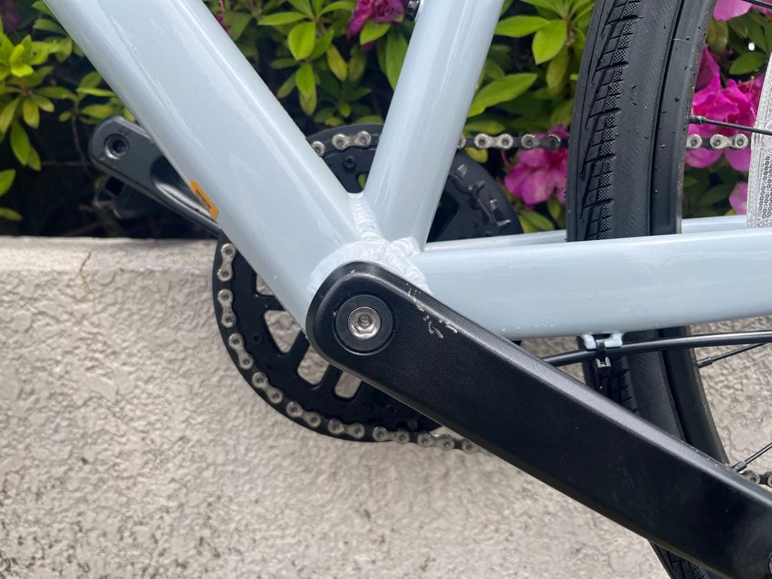 Trek FX2 Gen4 2025年モデル クロスバイク 白色 アルミ