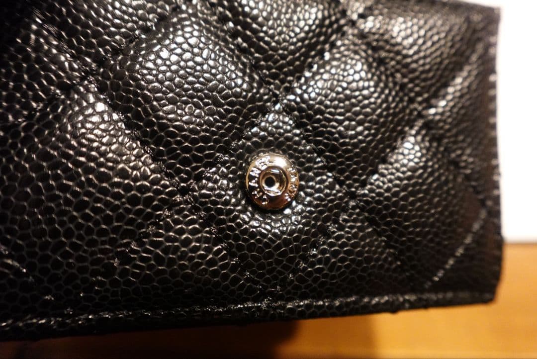 CHANEL ブラックレザー カードケース