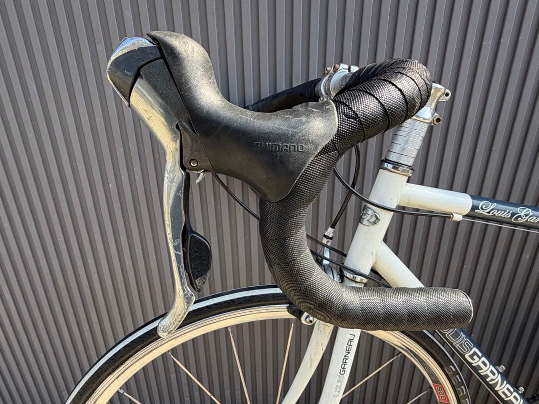 Louis Garneau ロードバイクLGS-LCR 700C (空気入れ付)