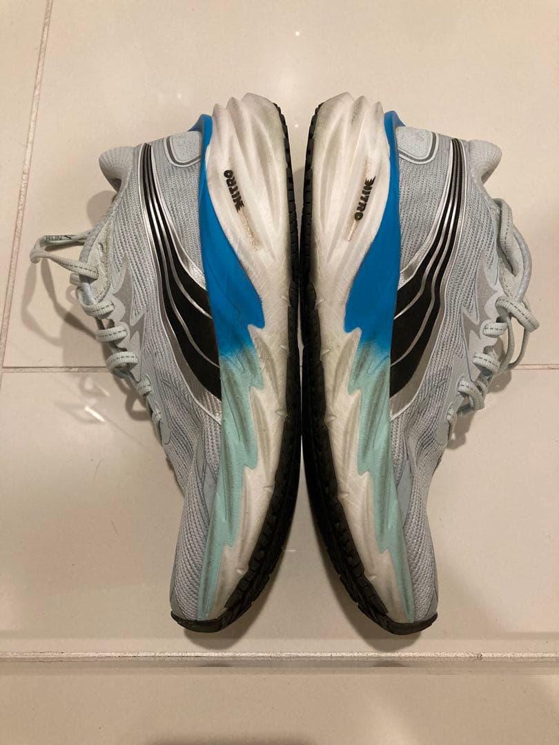 PUMA ヴェロシティニトロ4 26.5㌢