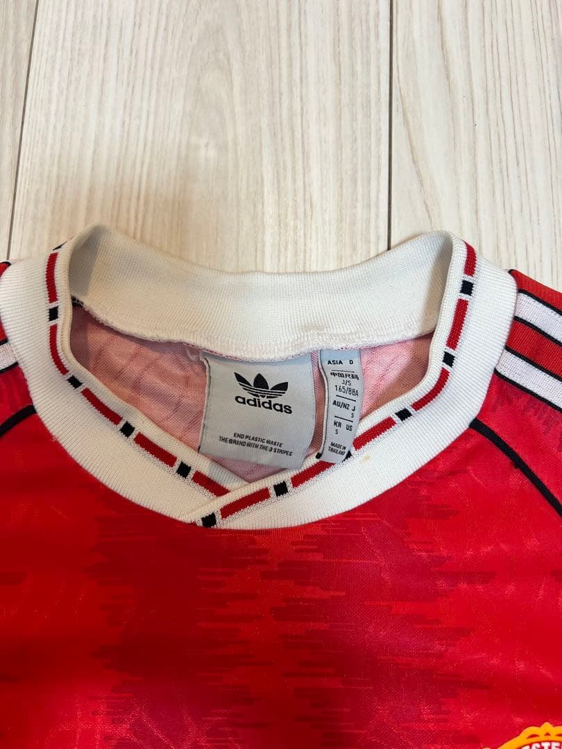 復刻 adidas マンチェスターユナイテッドユニフォームs