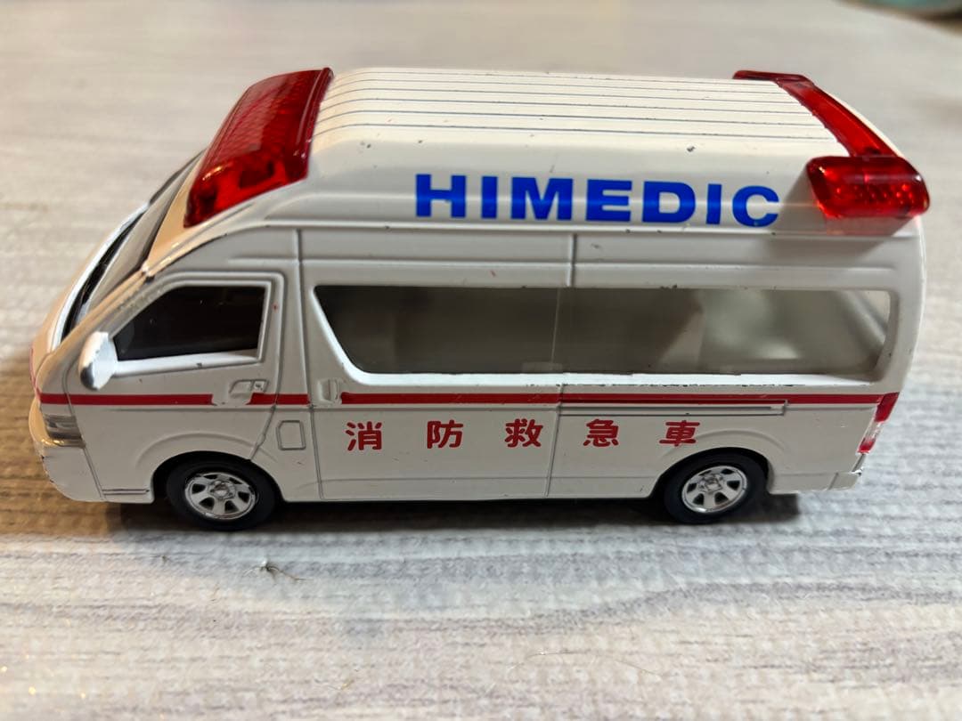 ピピットキー トヨタ ハイメディック救急車