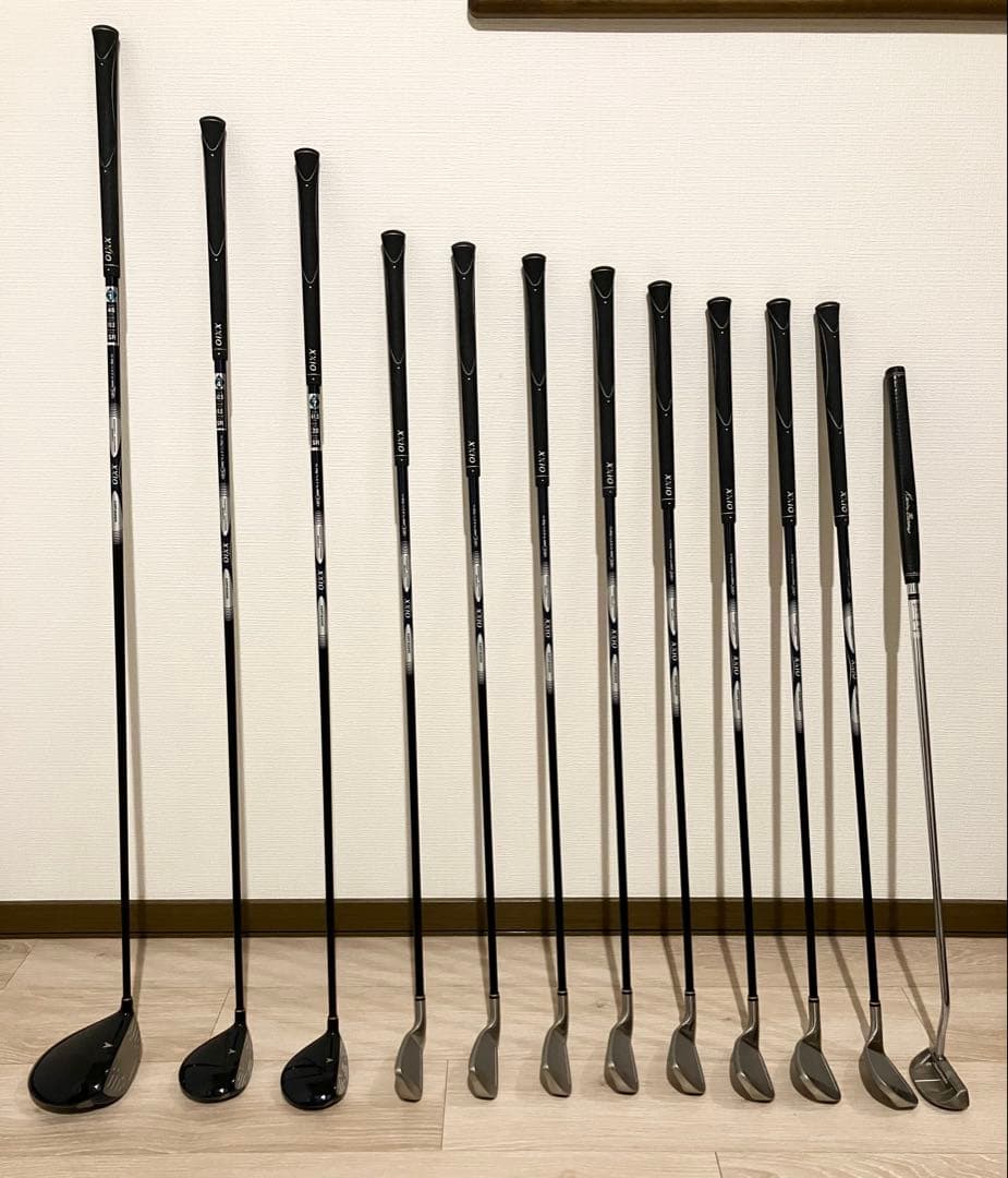 綺麗 初心者様にオススメ ゼクシオ MP600 メンズゴルフセット adidas
