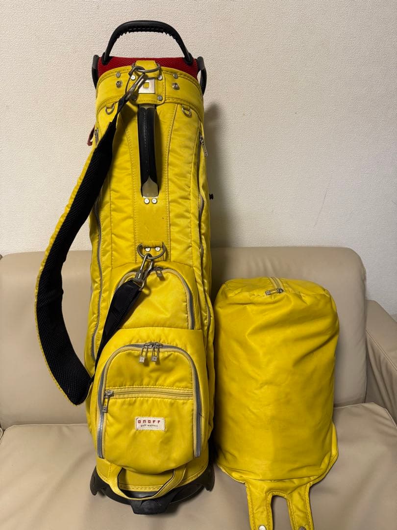 【送料込み】廃盤希少品　大人気　ONOFF オノフ　キャディバッグ 一点物