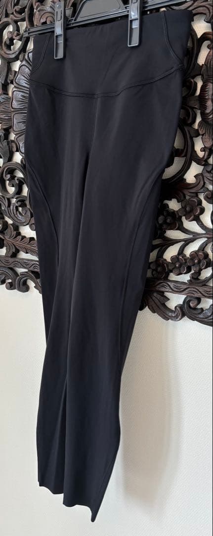 超美品 lululemon ルルレモン レギンス Asia Fit