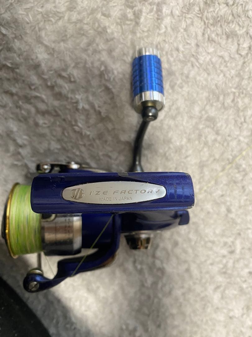 Daiwa セルテート 2500 R-CUSTOM スピニングリール