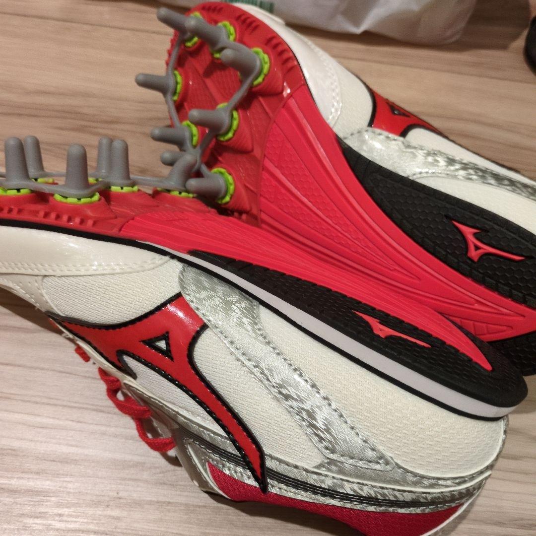 【新品】Mizuno スパイクシューズ25.5ブレイブウィング3