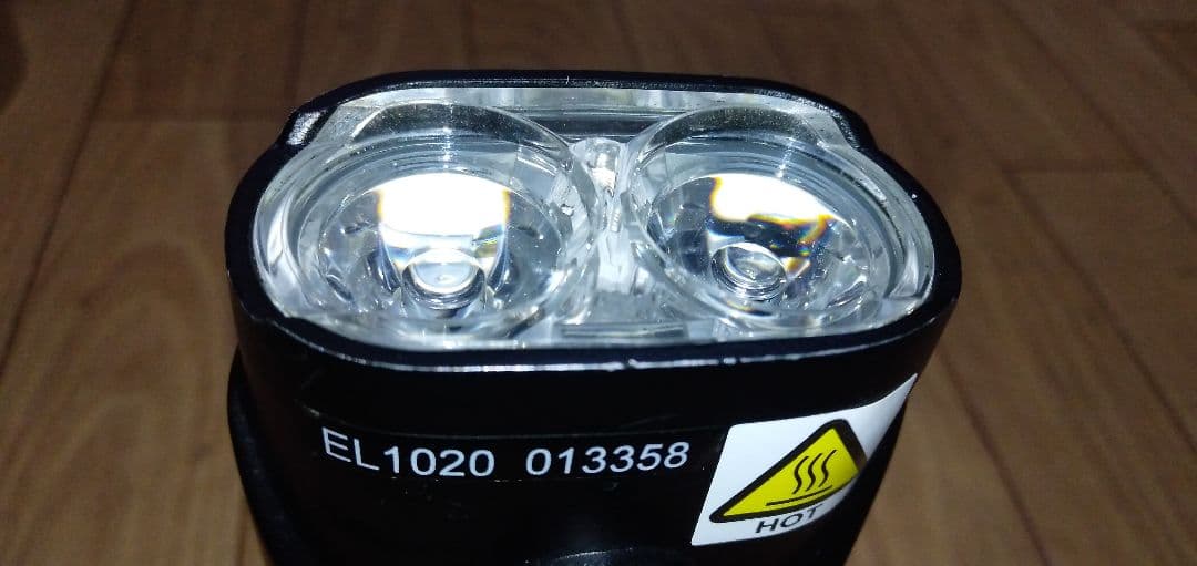 CATEYE VOLT1700 LEDライト ブラック