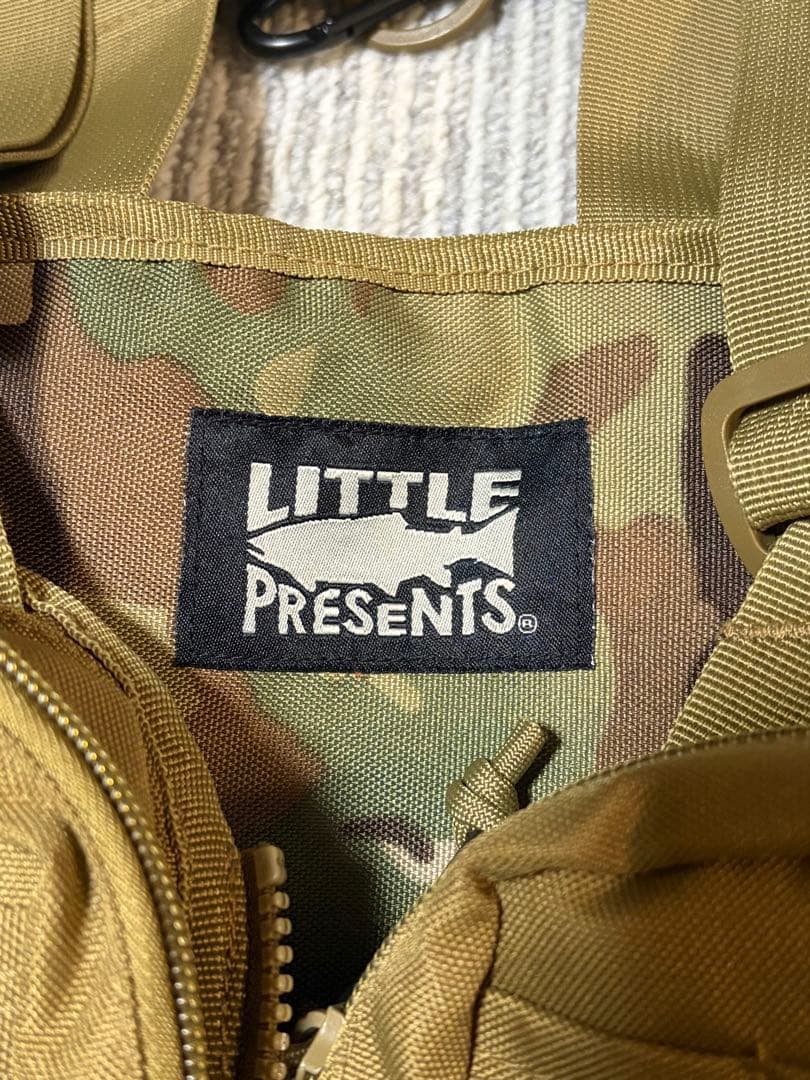 LITTLE PIGEONS フィッシングベスト