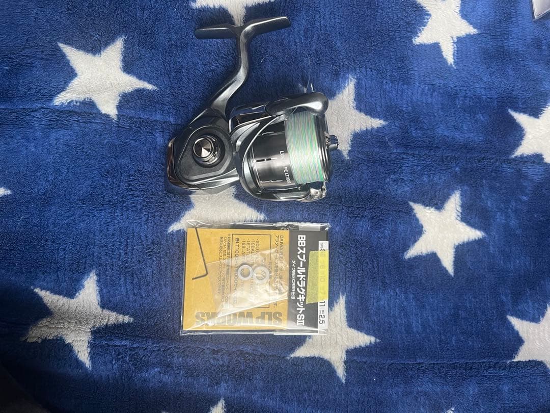 DAIWA LUVIAS PC LT3000 スピニングリール本日限定価格即決