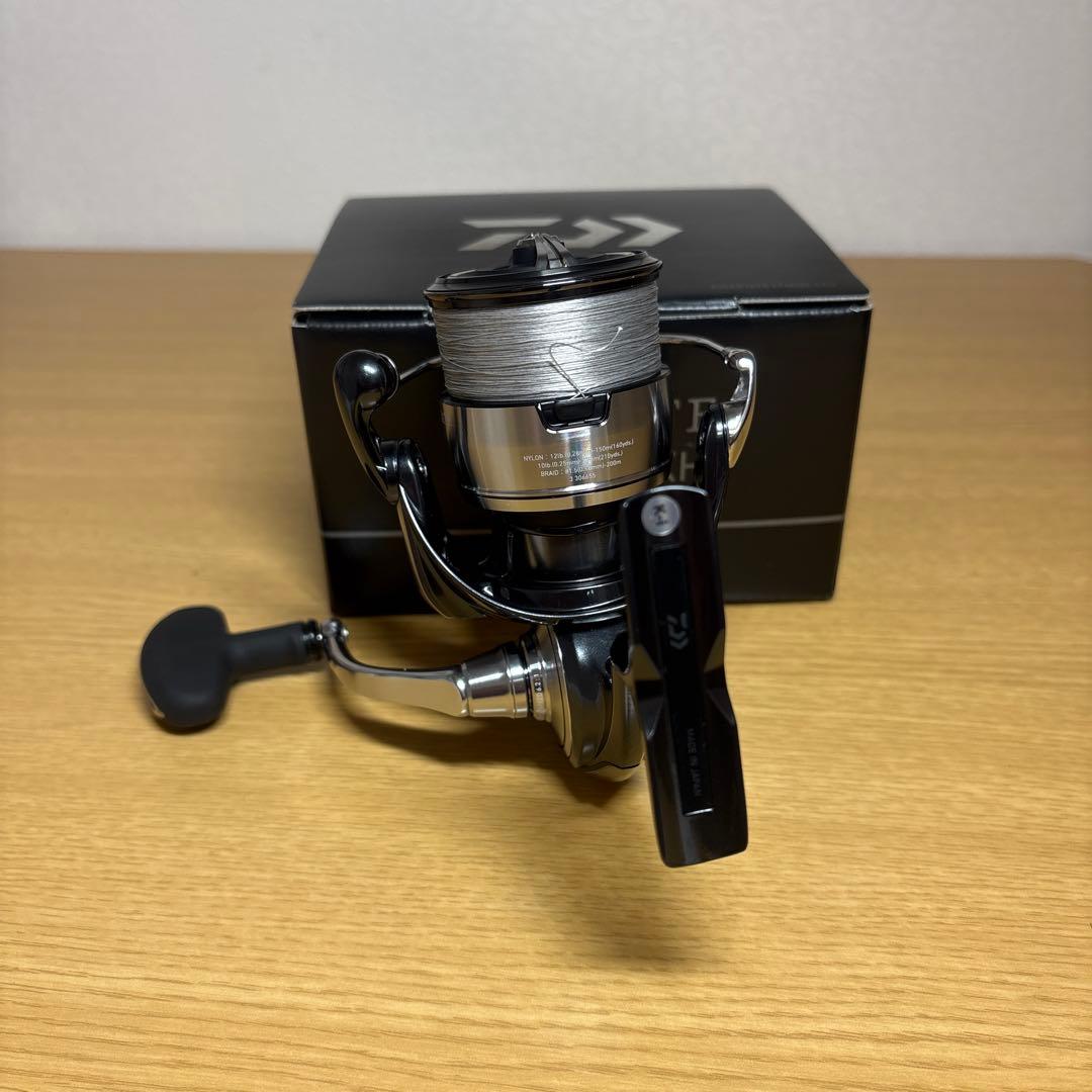 新品未使用 ダイワ24CERTATE LT4000-CXH
