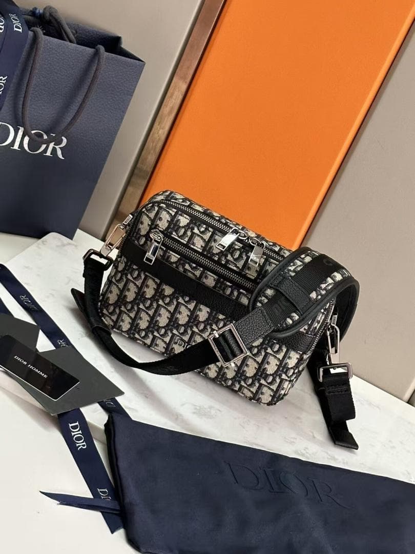 Dior希少✨ 状態良好 ショルダーバッグ キャンバス