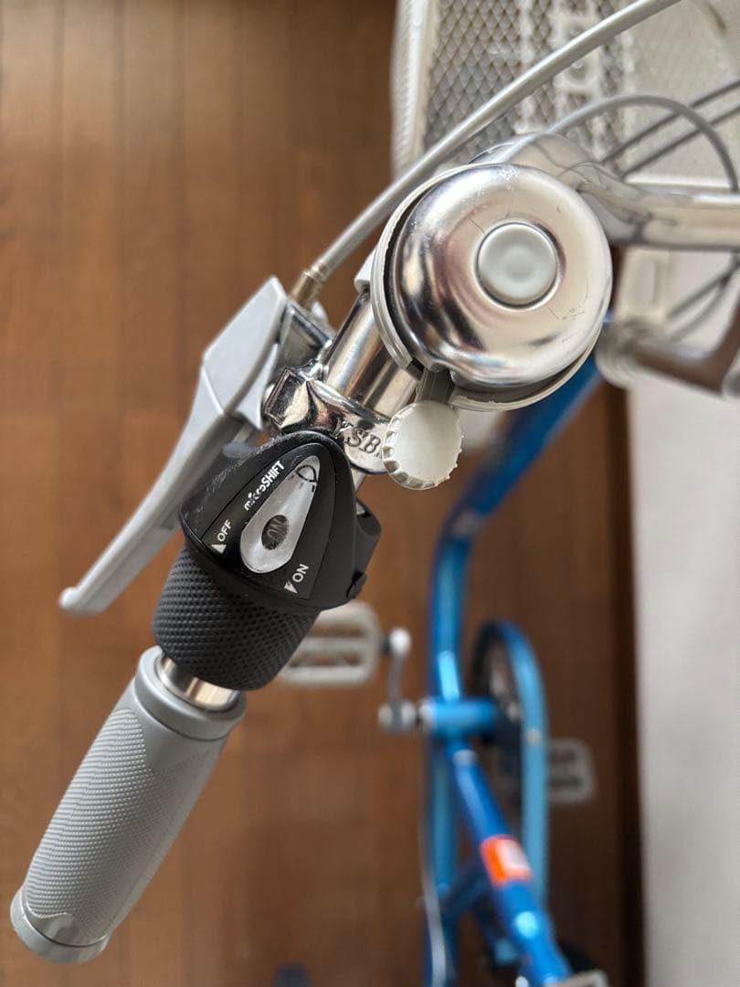 スイングチャーリー ロータイプ／大人用三輪自転車　前輪16インチ・後輪14インチ