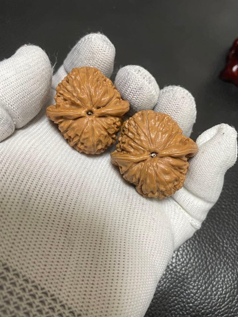 No.517❤️遊ぶクルミ　文玩核桃 高級小衆　精配 宝瓶狮子头