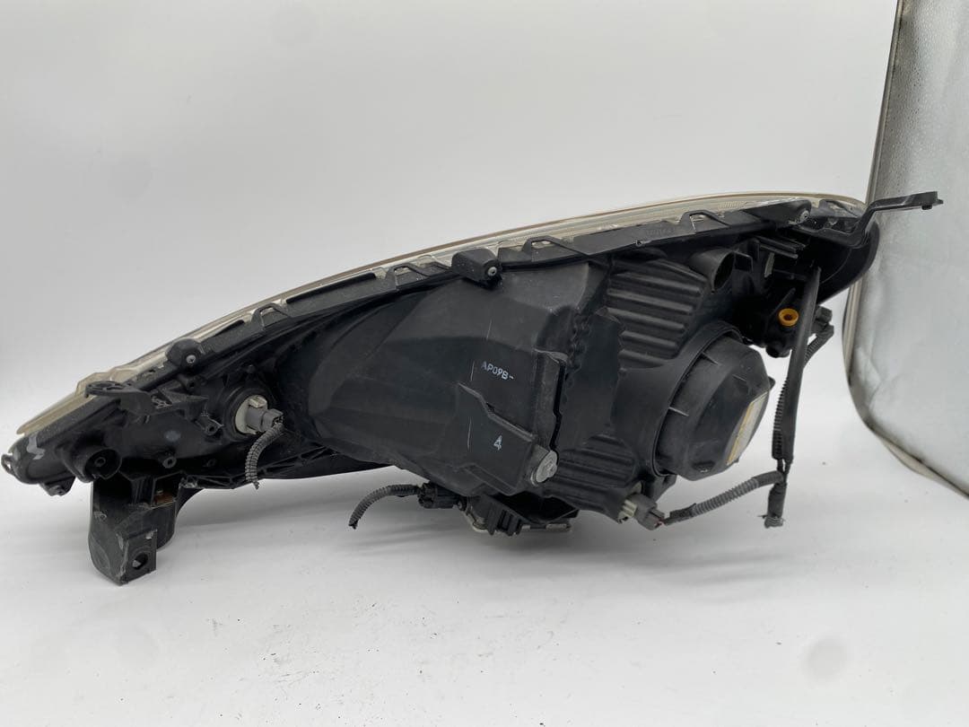 ホンダ フィット GE6 純正 HID ヘッドライト 右側