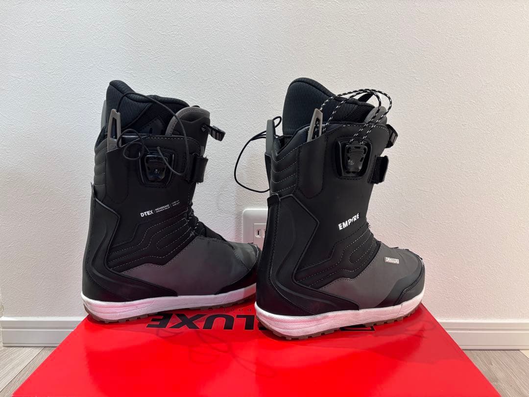 DEELUXE EMPIRE s4 23.5 インナー新品