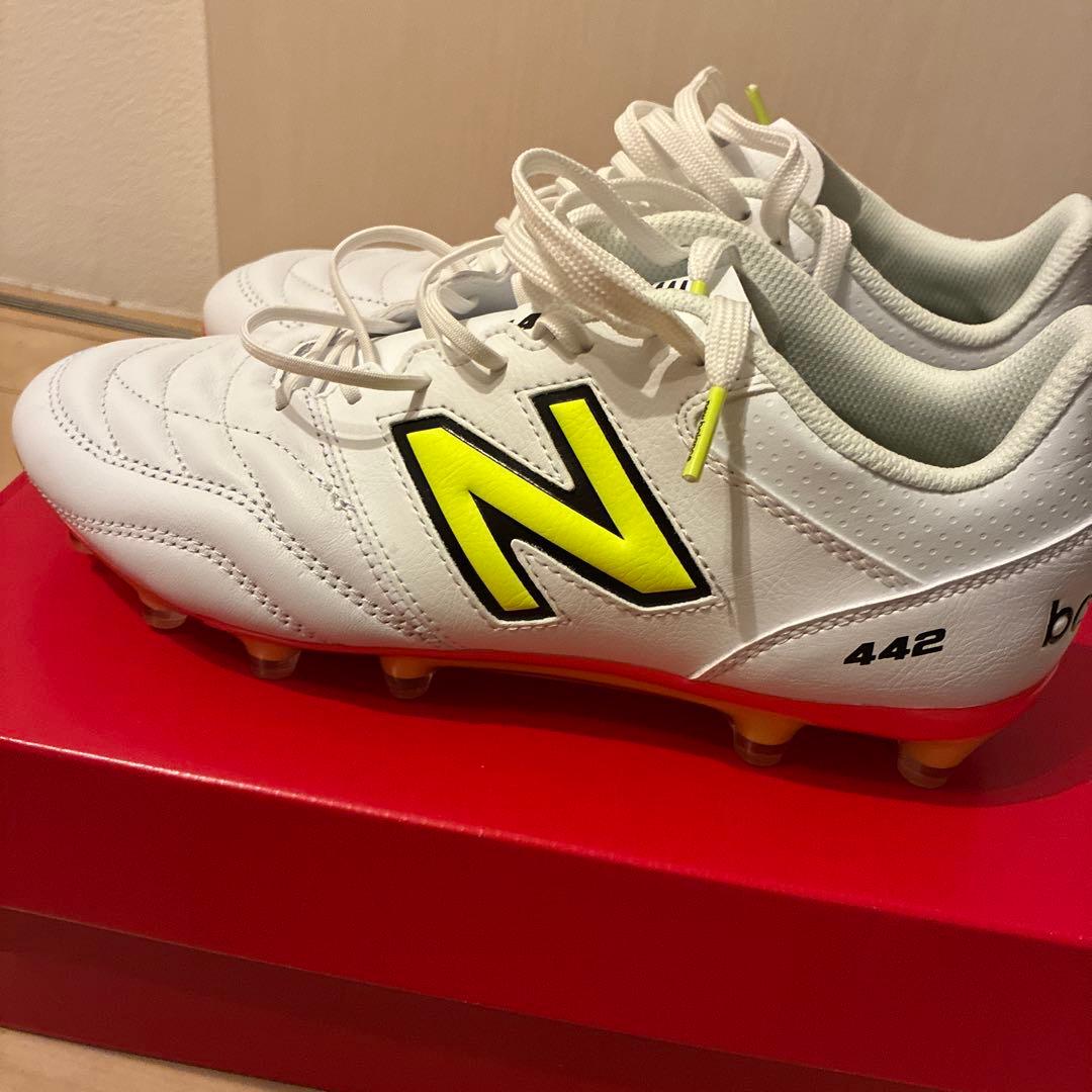 New Balance サッカースパイク シューズ