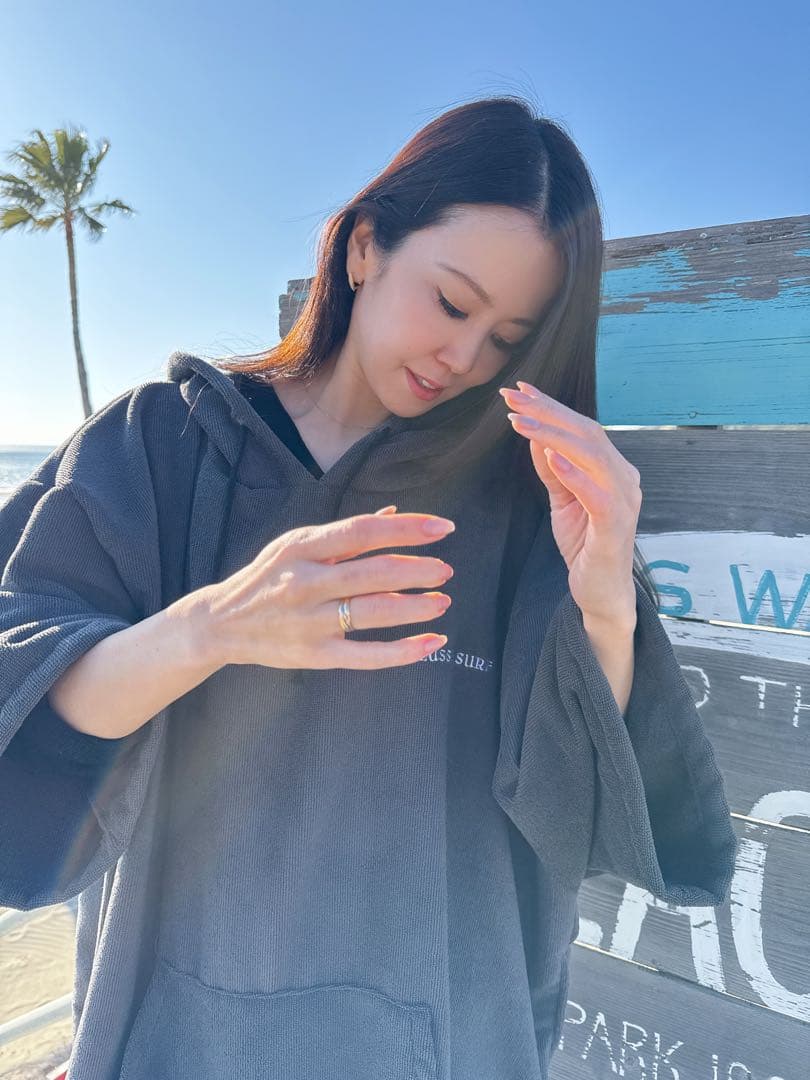 サーファーに　LUSSO SURF お着替えポンチョ　グレー⭐︎送料込み