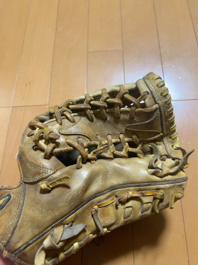 @*e様 Mizuno Proの右手用硬式グローブ（外野手）