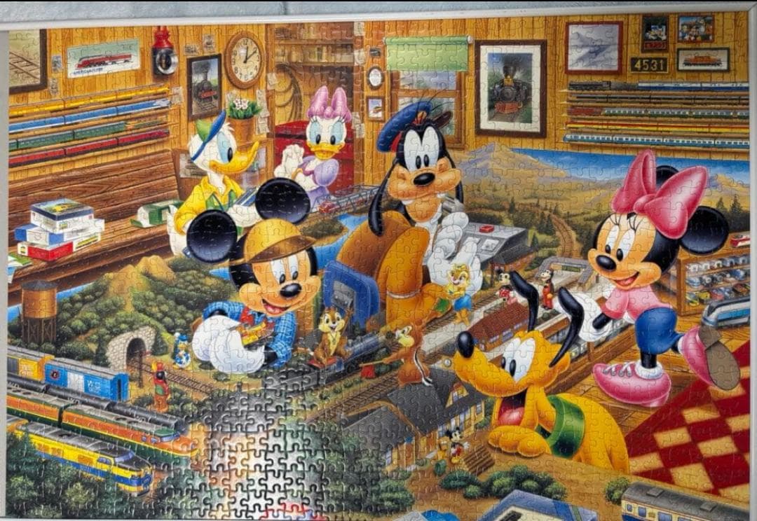 廃盤希少 ジグソーパズル ディズニー 夢のステーション 1000ピース　ミッキー