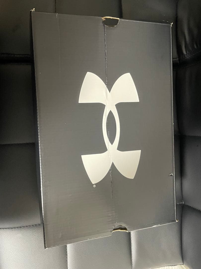 新品！Under Armour ゴルフシューズ 24センチ