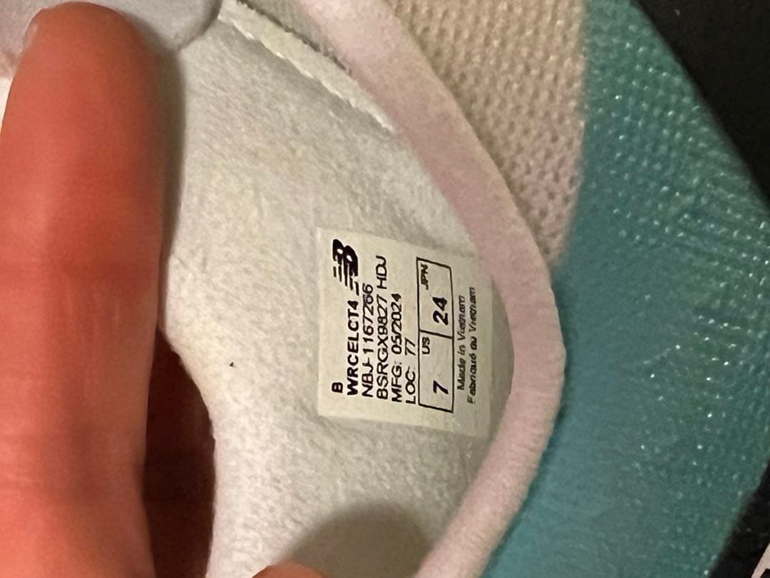 スパイク・シューズ new balance fuelcell super comp elite v4