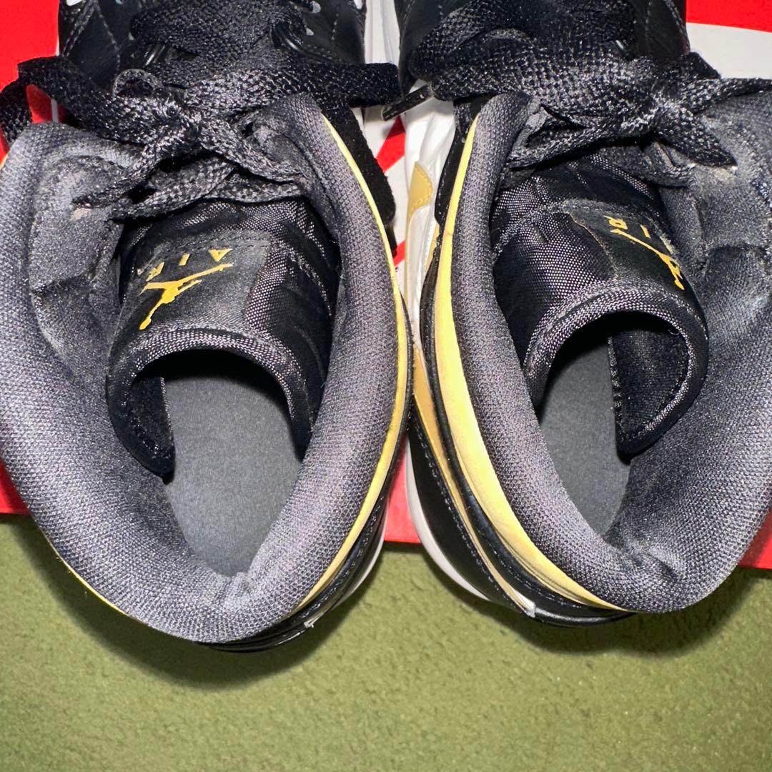 シューズ(男性用) NIKE AIR JORDAN 1 MID 27.5cm 554724-177
