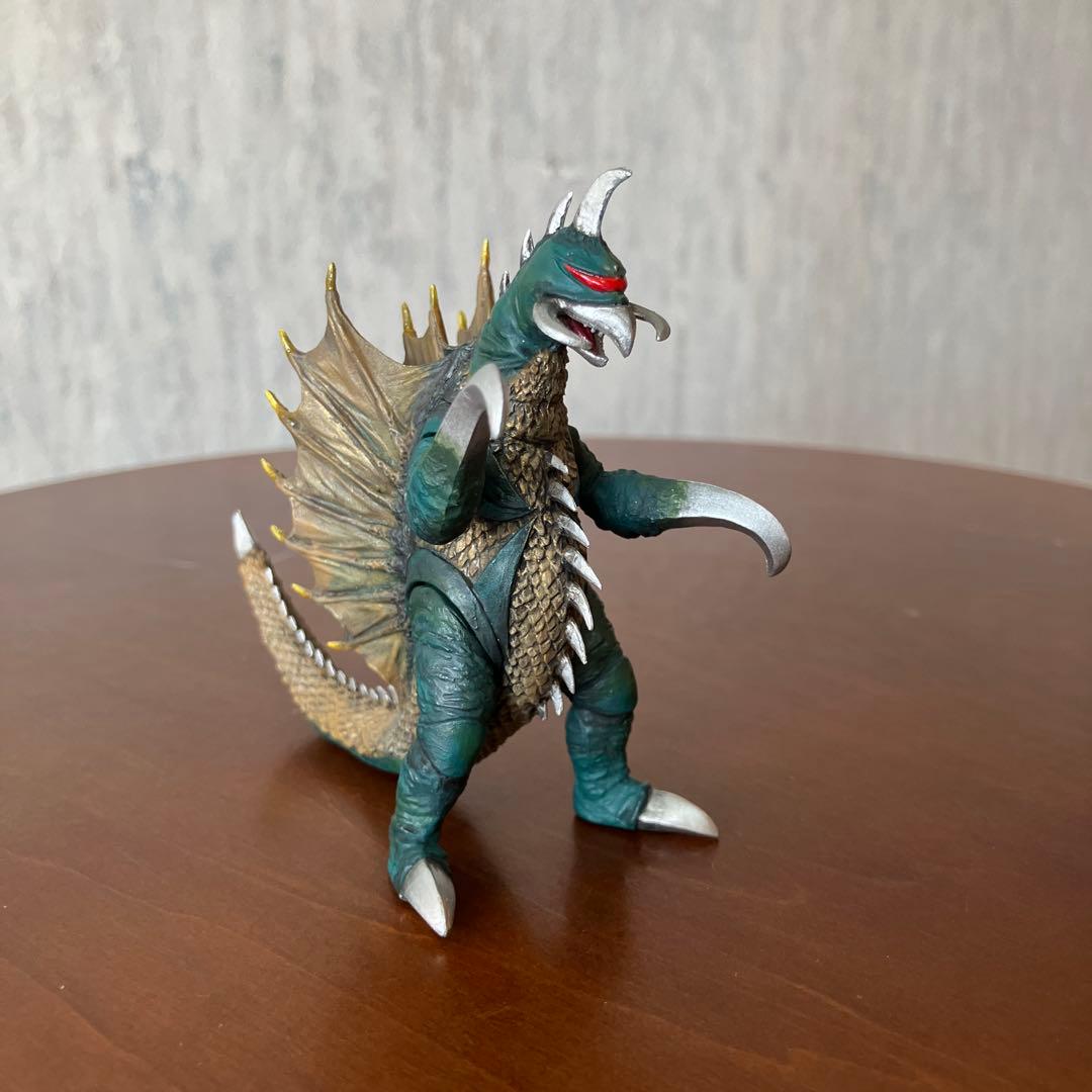 ガイガン リペイント HG 東宝怪獣